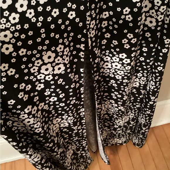 MICHAEL KORS SIZE XL BLACK FLORAL PRINTED KEYHOLE MAXI DRESS - Picture 5 of 9